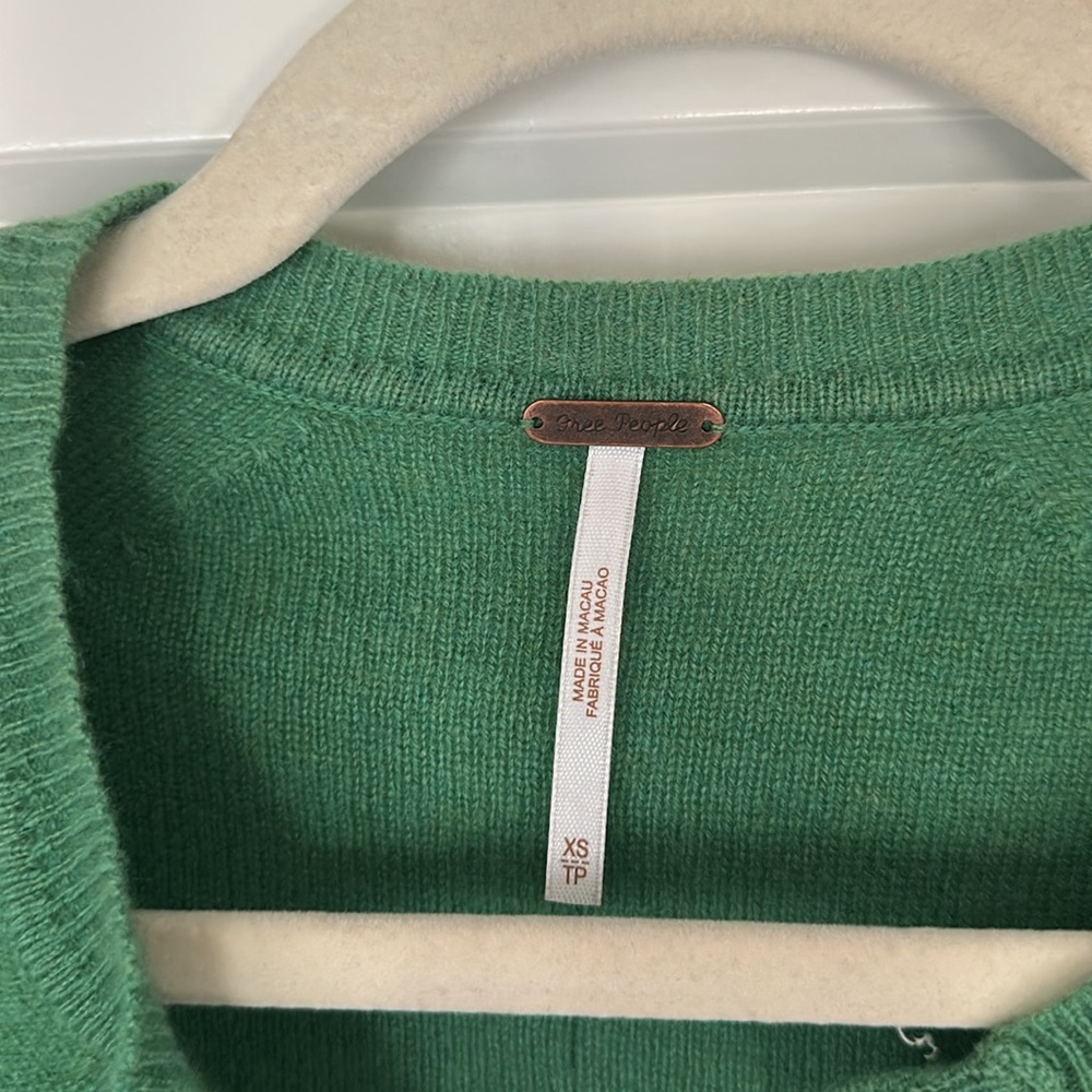 Free People Porta Cashmere Henley Sweater XS - Picture 3 of 5
